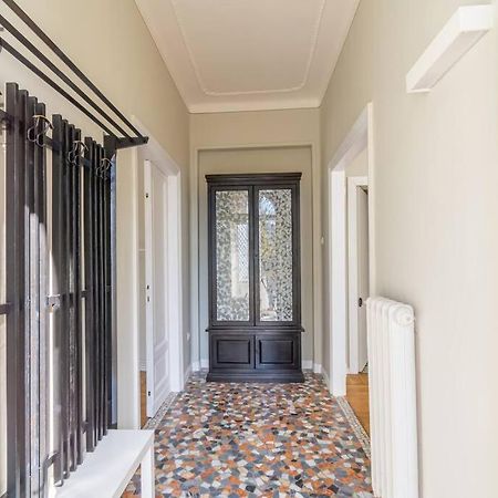 Vittoria Apartments: Viale Dante Виченца Экстерьер фото
